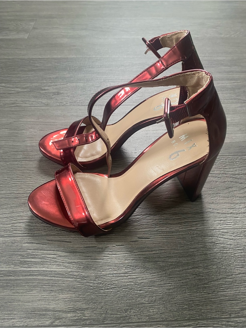 Mix No. 6 Metallic Burgundy Heel - Picture 4 of 6